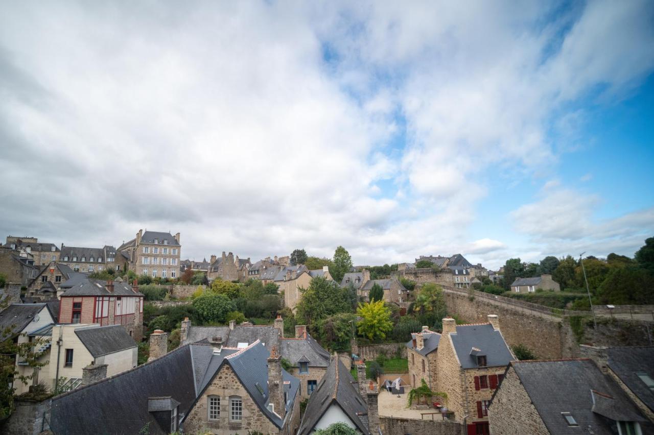 L'Horloge Apartment Dinan Exterior photo