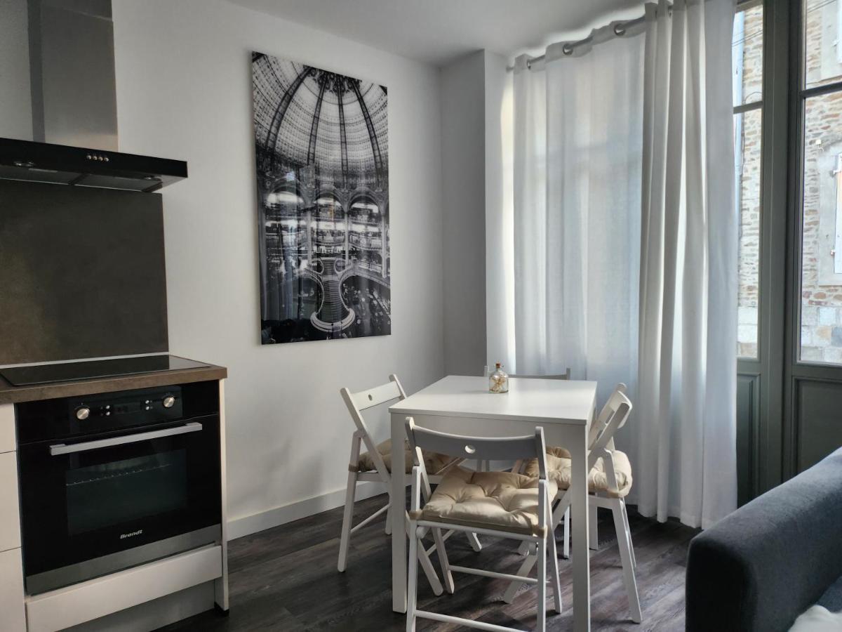L'Horloge Apartment Dinan Exterior photo